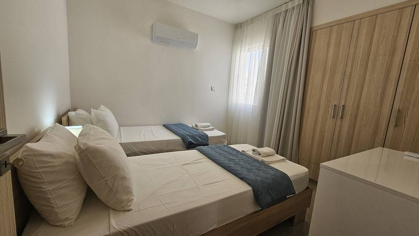 Ferienwohnung für 5 Personen, mit Balkon in Larnaka - 4