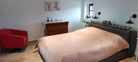 Cottage pour 6 personnes, avec terrasse ainsi que jardin et piscine à Saint-Victor-de-Malcap