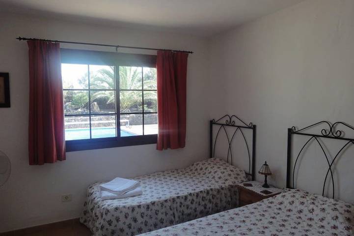 Luxuriöse, abgelegene Villa mit großem elektrisch beheiztem Swimmingpool in Lajares, La Oliva