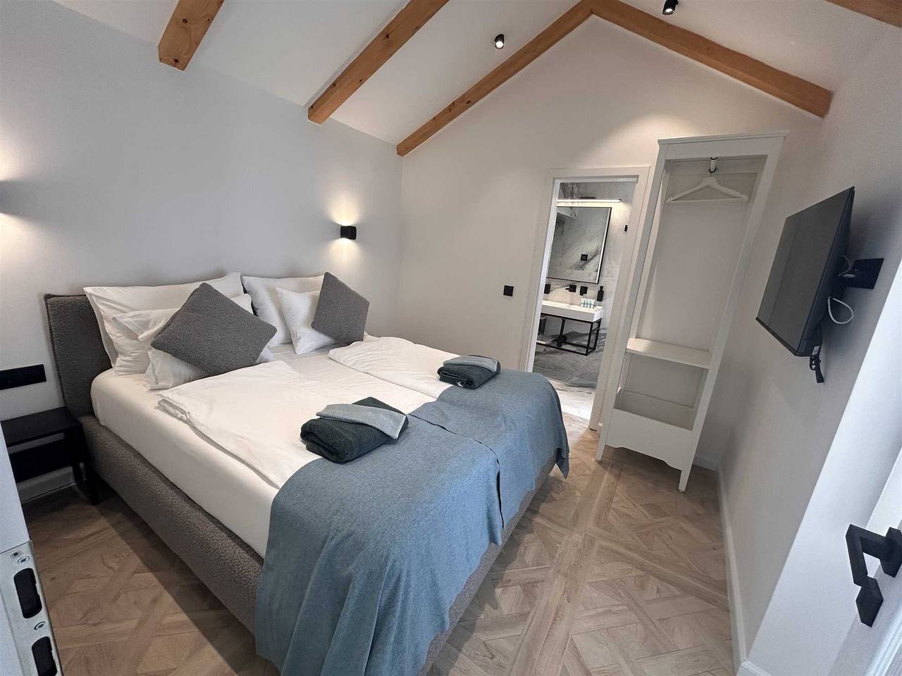 Entire apartment, Black Water Bay house in Dubrovnik, Grad Dubrovnik
