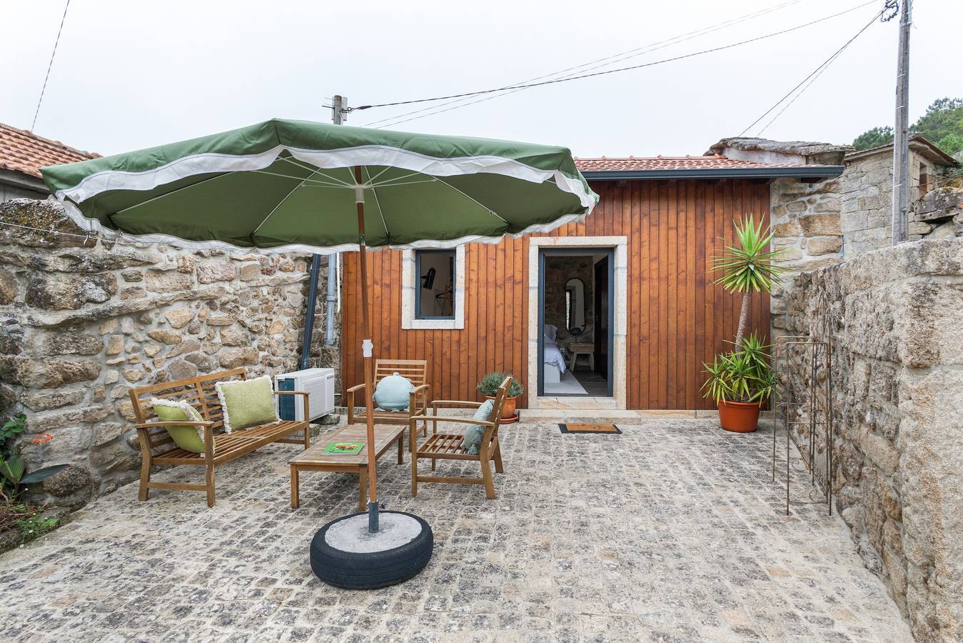 Casa do Monte - Monção: Mountain View, Wi-Fi & Air Conditioning in Merufe, Viana do Castelo District