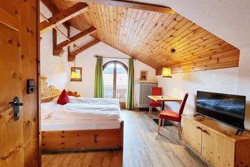 Ferienhaus für 9 Personen in Mittenwald, Bayerische Alpen, Bild 1