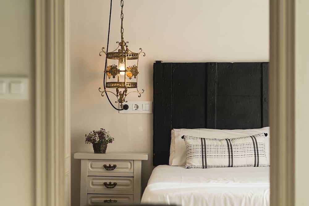 Apartamento entero, Cistellaire, con acceso a piscina interior in Olot, Parc Natural de Zona Volcànica de la Garrotxa