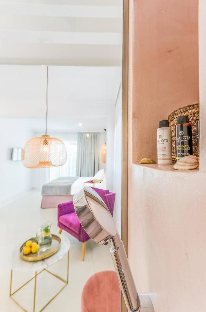 Hôtel pour 2 personnes, avec piscine ainsi que jardin et jacuzzi dans Malia - 2