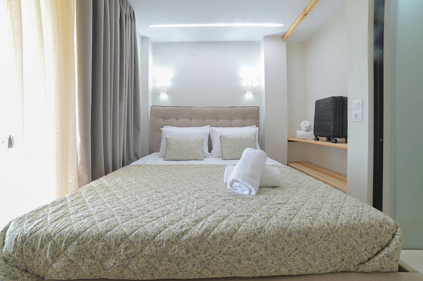 Holiday Home 'One Bedroom Apartment' with Balcony, Wi-Fi and Air Conditioning in Halkidiki
