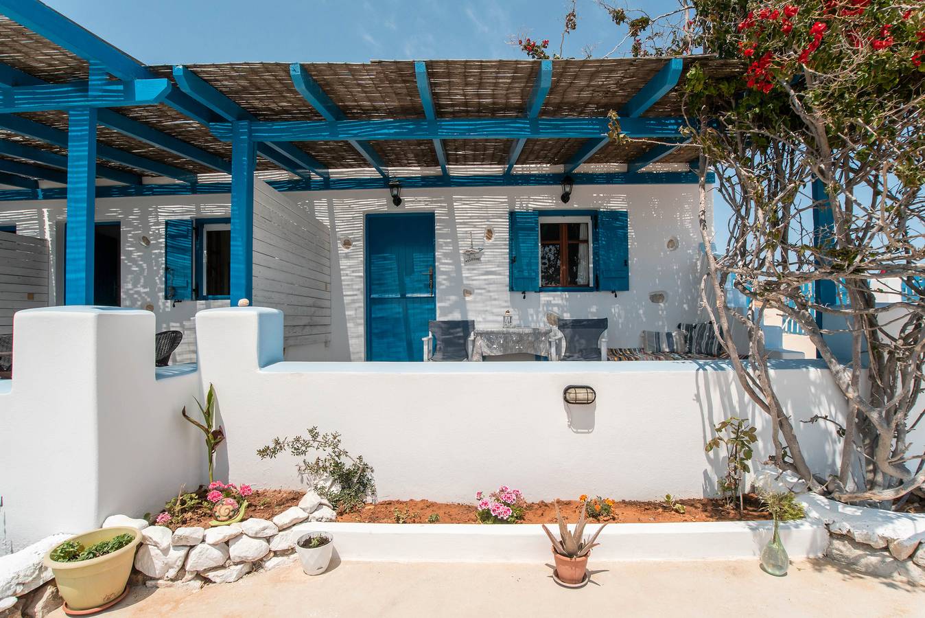 Holiday Home 'Mesaria' with Sea View, Wi-Fi and Air Conditioning in Δονούσα, Κυκλάδες