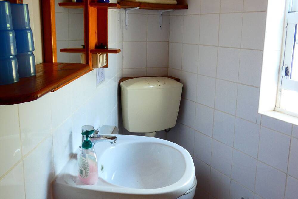 Ferienhaus mit Familienanschluss, Insel Pico in Ruhe u mit traumhafter Aussicht in Piedade, Pico (Azoren)