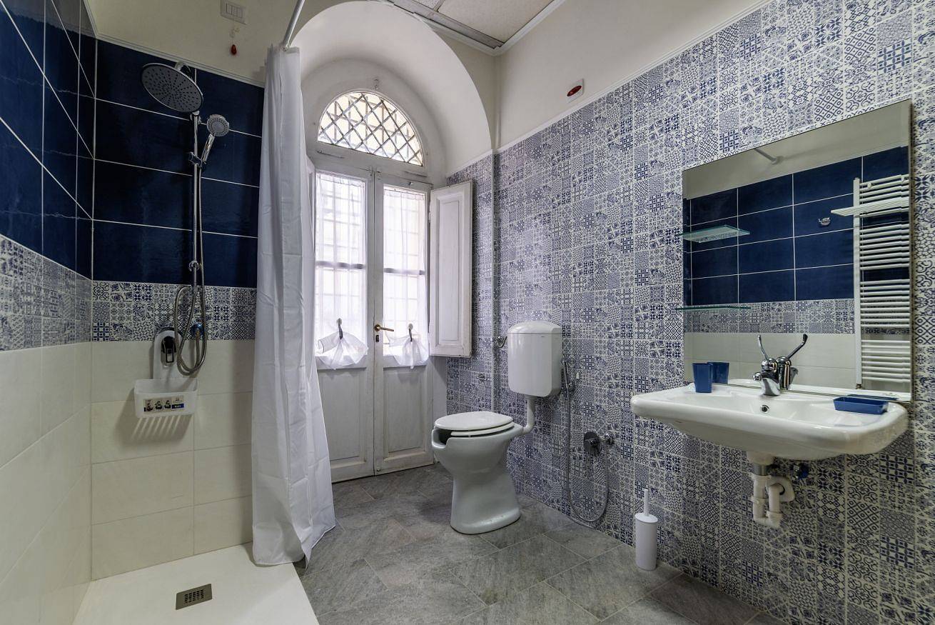 Ganze Wohnung, Ferienwohnung für 2 Personen mit Balkon/Terrasse in Rom, Rom Provinz