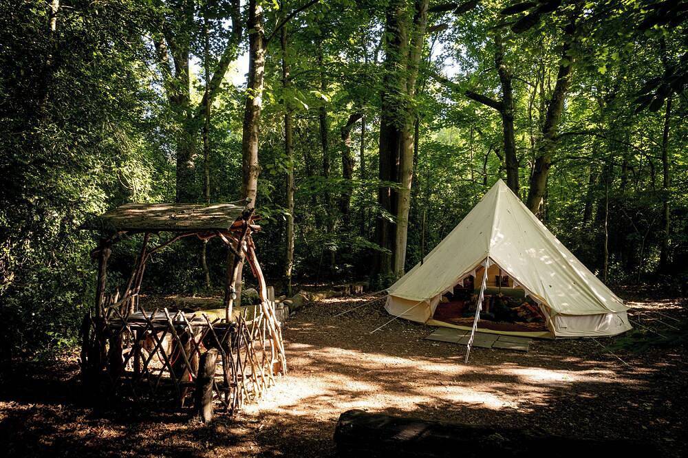 Camping for 6 People in Burghclere, North Wessex Downs