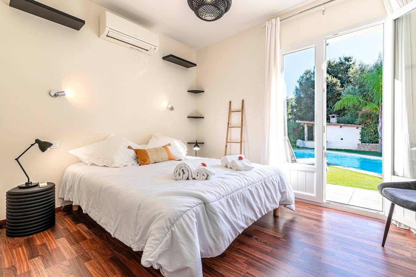 Ferienhaus für 9 Personen mit Garten in Peri, Ajaccio und Umgebung