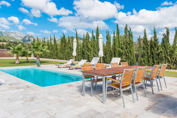 Casa de vacaciones para 8 personas, con Balcón y Jardín en Selva (Mallorca)