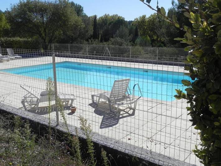 Gîte pour 4 personnes, avec piscine ainsi que terrasse et jardin dans l' Hérault - 3