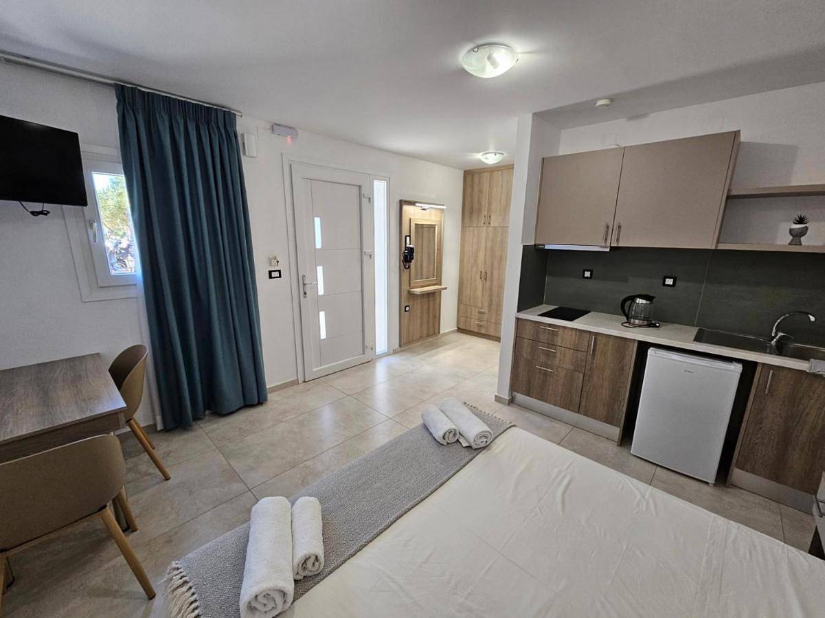 Studio with Terrace in Elounda, Région de Lassithi