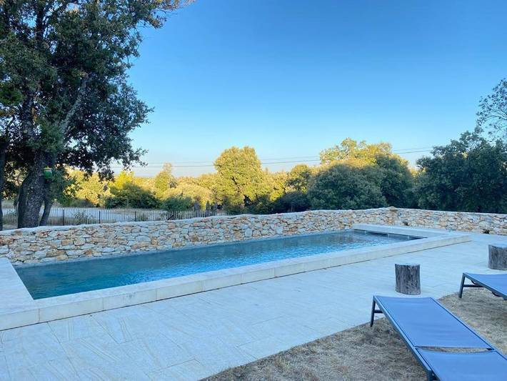 Chambre d’hôte pour 3 personnes, avec jardin ainsi que vue et piscine, animaux acceptés à Murs - 3