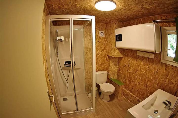 Gîte pour 4 personnes, avec terrasse, animaux acceptés à Baratier - 3