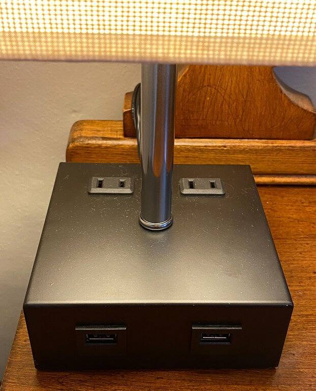 Ganze Wohnung, Luxury Retreat in Prime Downtown Spring Green Location in Sauk County