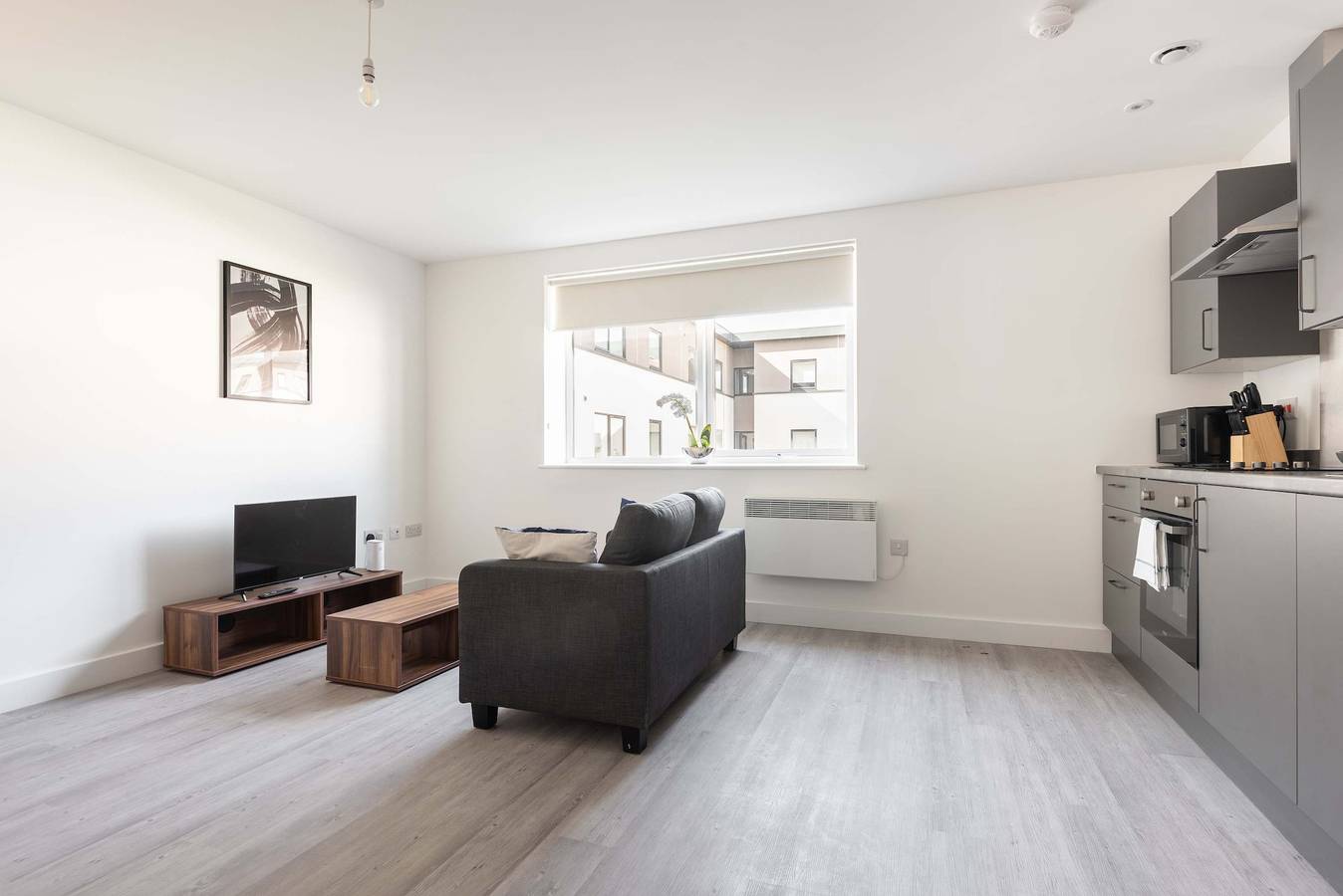 Entire apartment, Smart 1 Bedroom Apartment in Bradford with Parking in Bradford, West Yorkshire