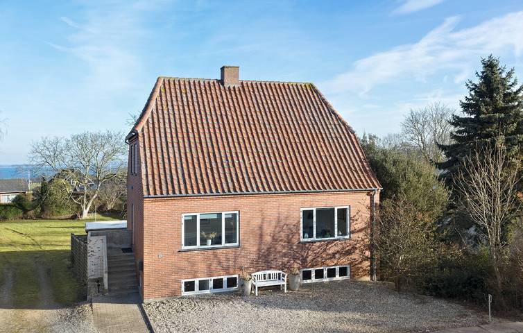 Ferienhaus für 7 Personen, mit Terrasse - 1