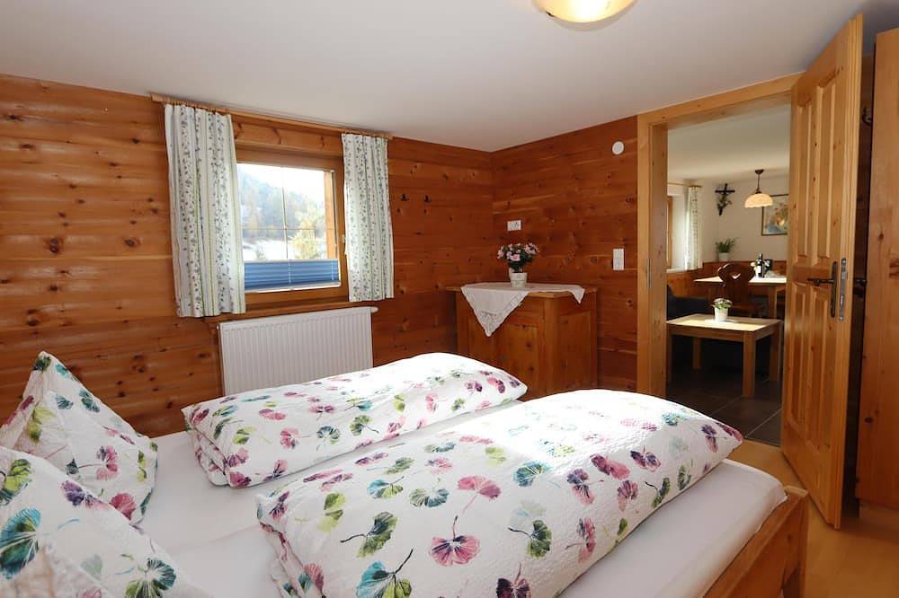 Ganze Wohnung, Geräumige Wohnung in der Nähe des Skilifts in Glockturmkamm, Fendels