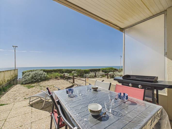 Gîte pour 4 personnes, avec jardin et terrasse dans Office De Tourisme De Saint Hilaire De Riez - 2