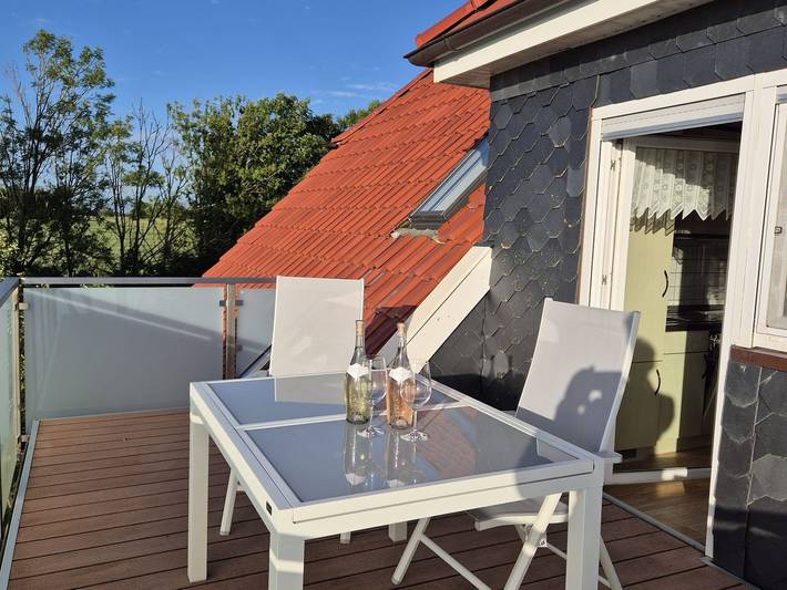 Ferienwohnung für 5 Personen, mit Balkon und Ausblick in Eilsum