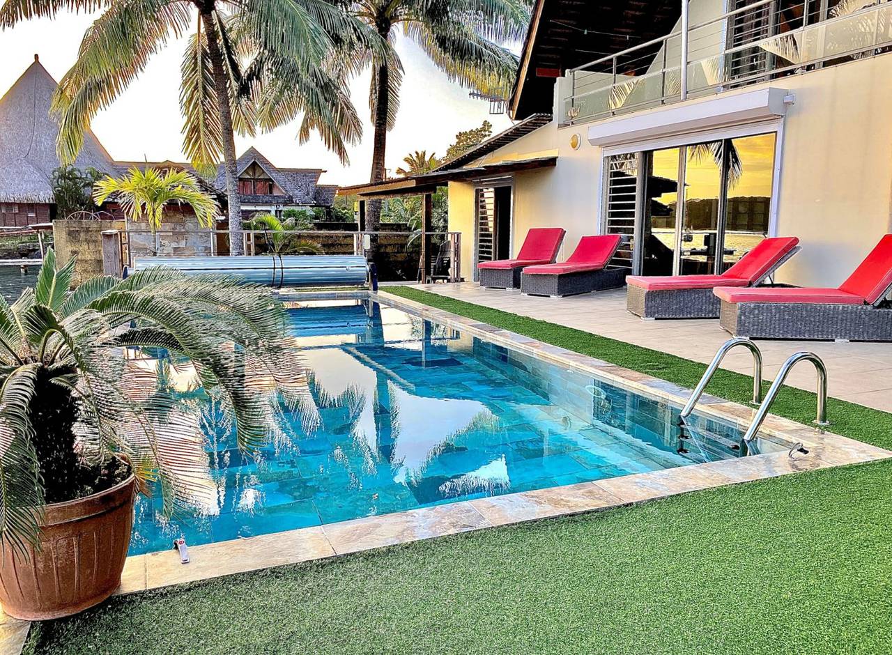 Octopus Villa in Archipel de la Société