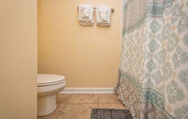 Vacation Home for 8 Guests in Springmaid Beach, Myrtle Beach, Picture 3