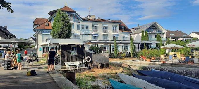 See-Hotel Seeschau - direkt am Bodenseeufer in Reichenau, Untersee