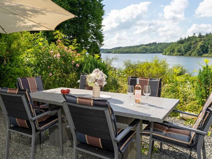 Ferienhaus für 10 Personen, mit Terrasse und Sauna sowie Seeblick in Eutin - 2