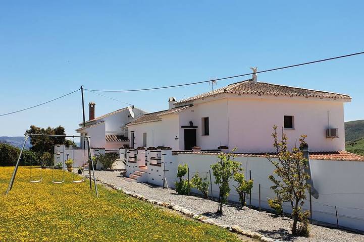 Apartamento de vacaciones para 6 personas, con terraza y jardín - 1