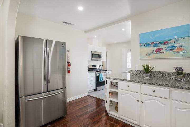 Vacation rental for 9 people, with yard in Fresno