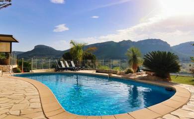 Cottage pour 3 personnes, avec piscine et jardin à Cassis