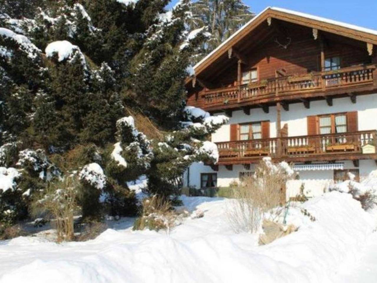 Ganze Ferienwohnung, Landhaus Müller - Ferienwohnung 5 in Bad Wiessee, Bayerische Alpen