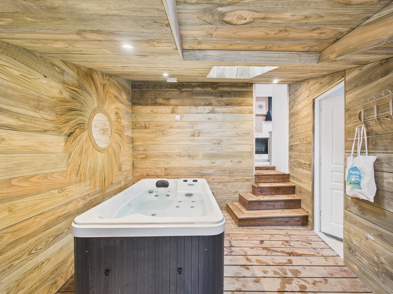 Maison à Pornic pour 4 - jacuzzi et terrasse in Pornic, Côte de Jade