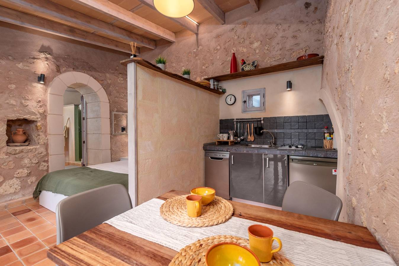 Can Pina - Eco Groc - Apartment with shared pool in Costitx. Free Wifi in Costitx, Mallorca Inselmitte