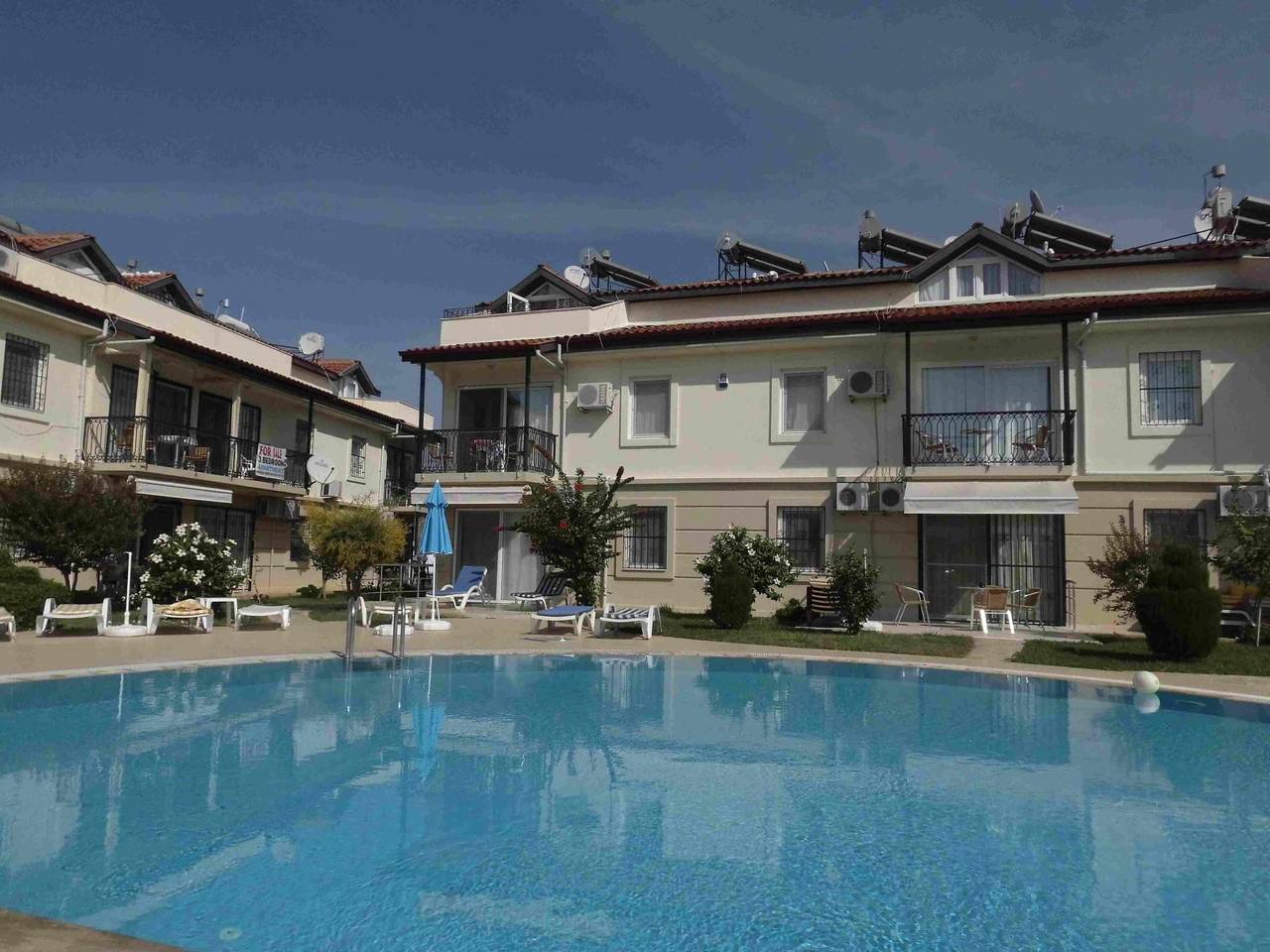 Apartamento entero, Apartamento de vacaciones para 4 personas con jardín in Fethiye, Muğla