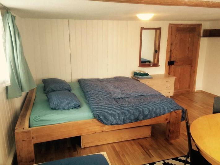 Ferienwohnung für 9 Personen, mit Garten und Ausblick
