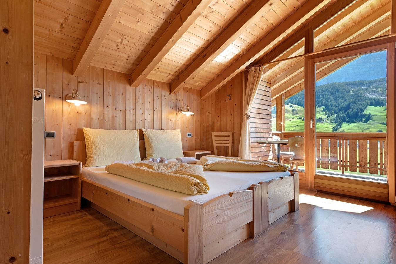 Appartamento intero, Appartamento 'Paracia Pic Pec' con accesso alle piste da sci, vista sulle montagne, balcone e Wi-Fi in Paracia, Badia