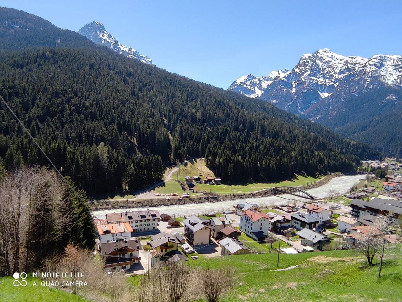 Chambre 'Pini' avec vue sur la montagne et balcon in San Pietro di Cadore, Karnischer Hauptkamm