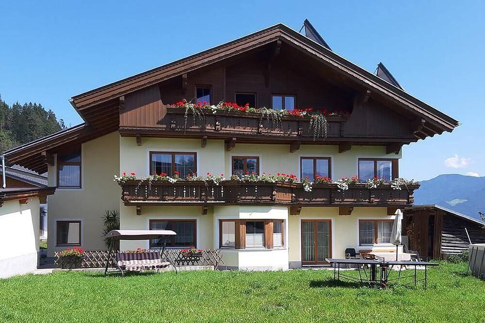 Ferienwohnung Inntalblick - Veitnhof Vomperberg in Vomp, Bezirk Schwaz