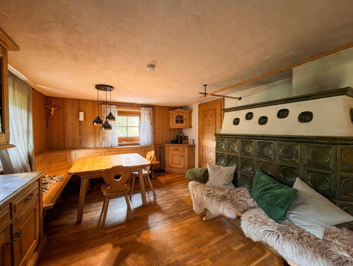 Chalet Naschberg - 5 Br Terrace & Mountain View in Reith im Alpbachtal, Kaisergebirge