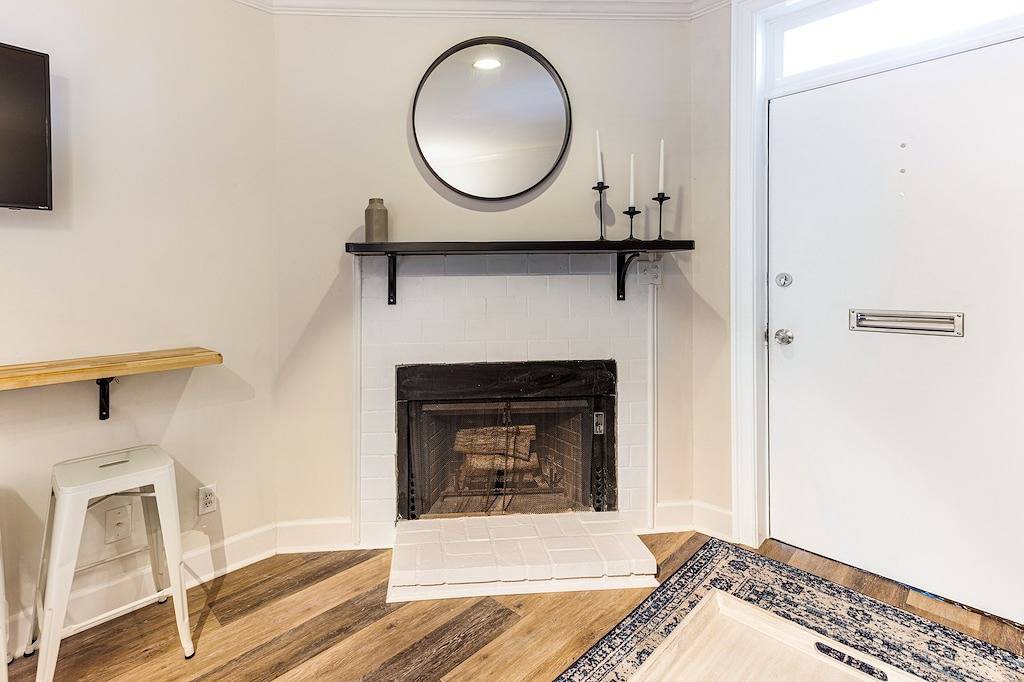 Ganze Wohnung, Charming Apartment on Forsyth Park w/ Parking, No Stairs by Lucky Savannah in Savannah, Chatham County