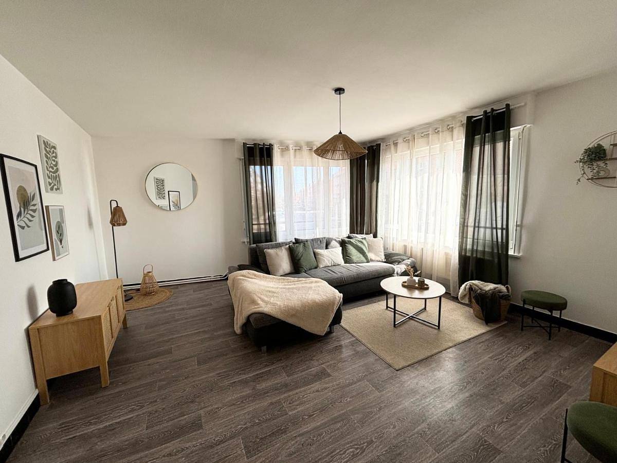 Appartement entier, Appartement spacieux et lumineux, 3 chambres à Coudekerque-branche in Coudekerque-Branche, Côte des dunes de Flandres