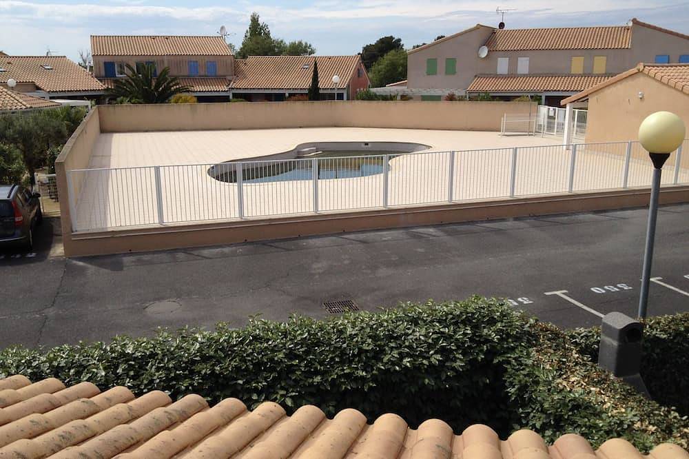 Air-conditioned villa with wifi pool in residence 300 m from the beach in Portiragnes, Côte d'Améthyste