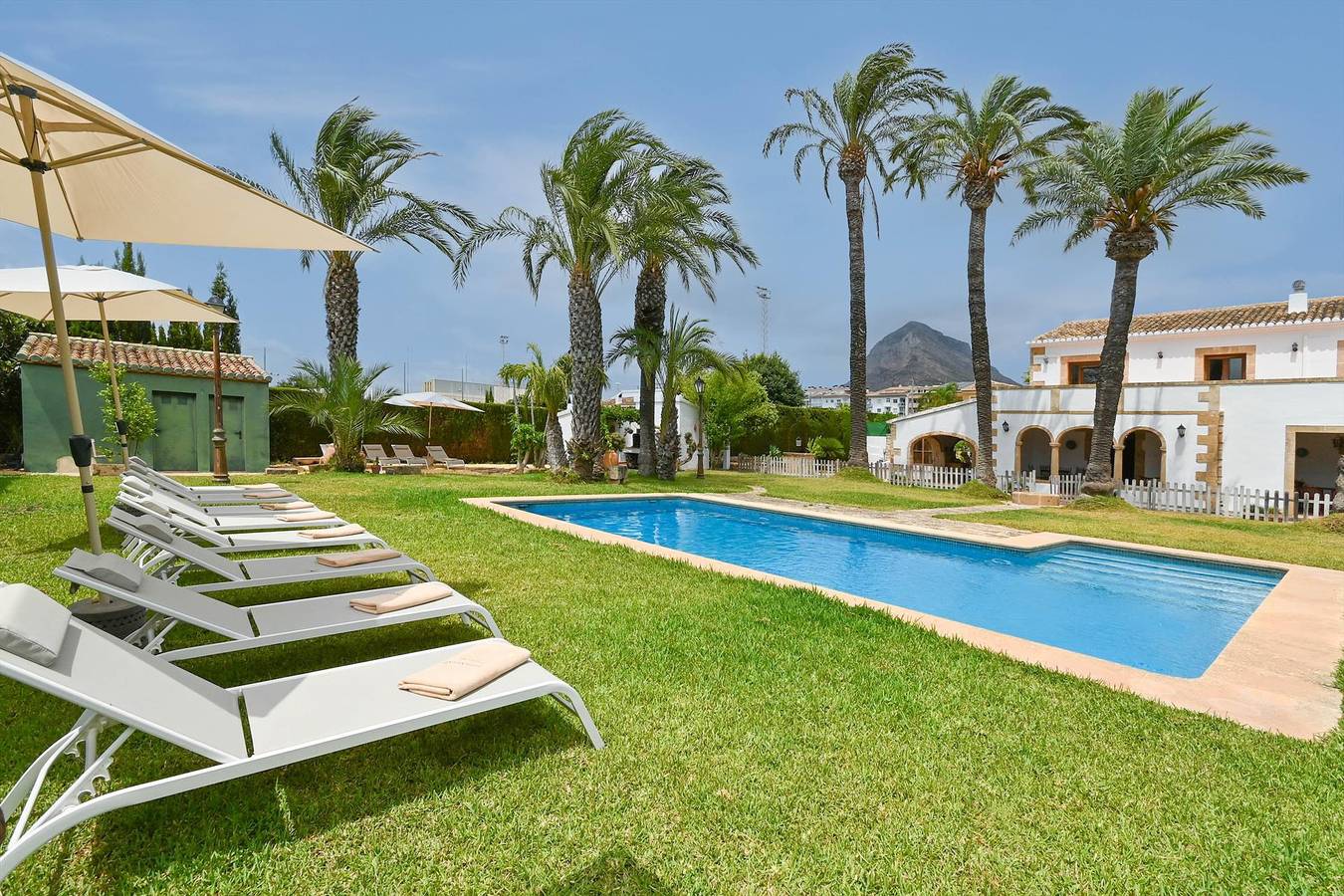 Casa vacanza a Jávea a partire da 283€ a notte