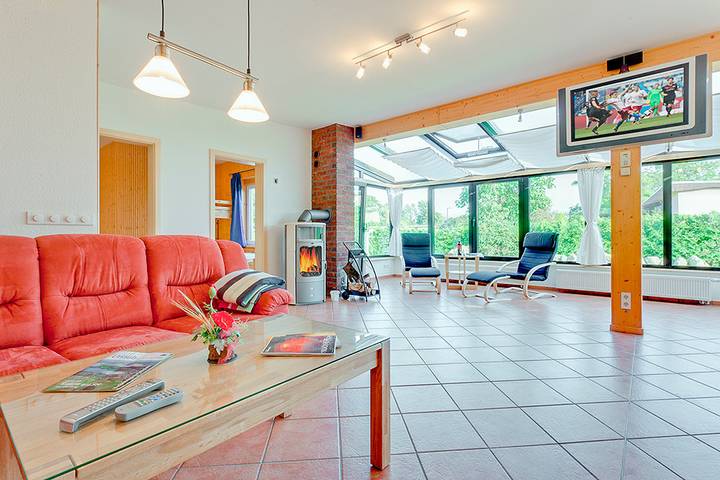 Ferienhaus für 7 Personen, mit Terrasse und Garten sowie Sauna in Kuchelmiß - 2