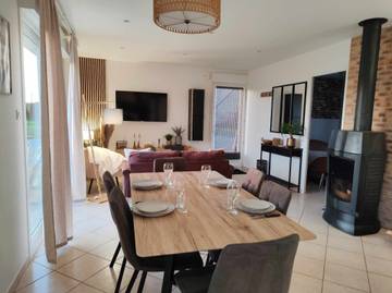 Maison De Vacances pour 5 Personnes dans Vindefontaine, Cotentin, Photo 2
