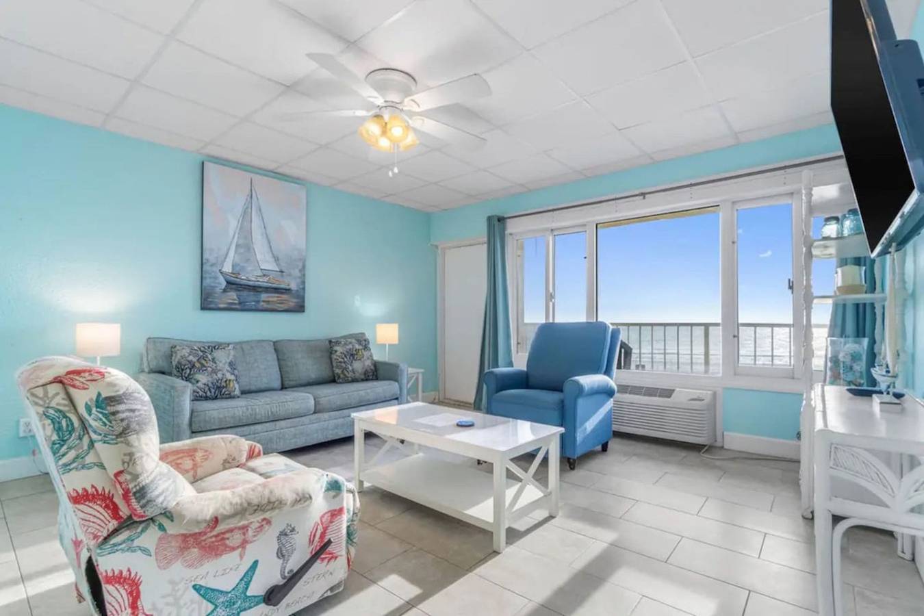 Ganze Wohnung, Slice o’ Paradise | Gulf Front | Balcony | Pool in Gulf Highlands, Panama City Beach