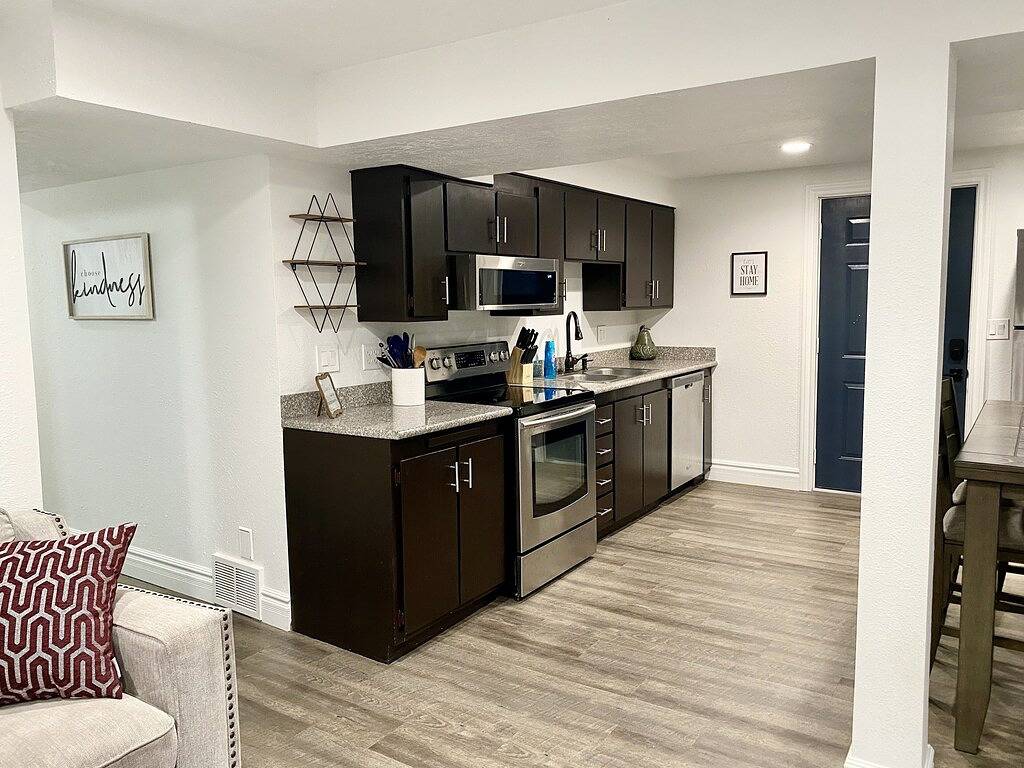 Ganze Wohnung, Jordan Landing Gem: 3 Br Apt, Pet Friendly in West Jordan, Salt Lake County (UT)