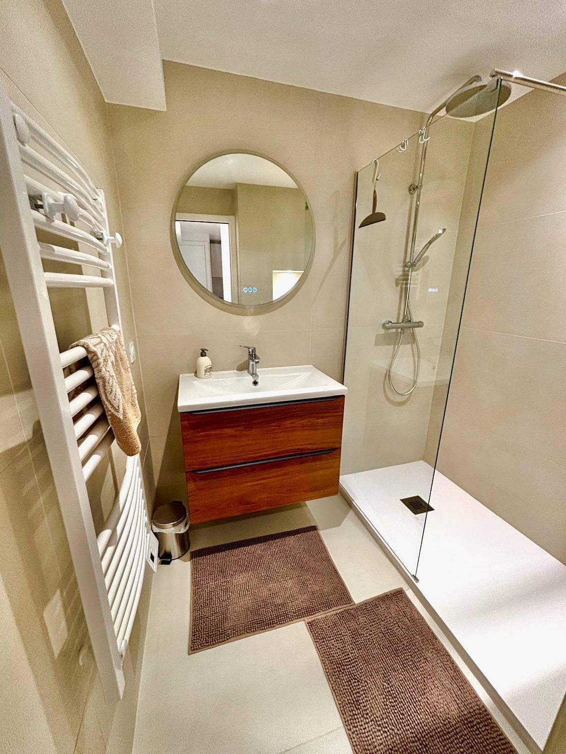 Geheel vakantieappartement, Vakantieappartement voor 3 personen met balkon in Antibes, Middellandse Zeekust (Frankrijk)